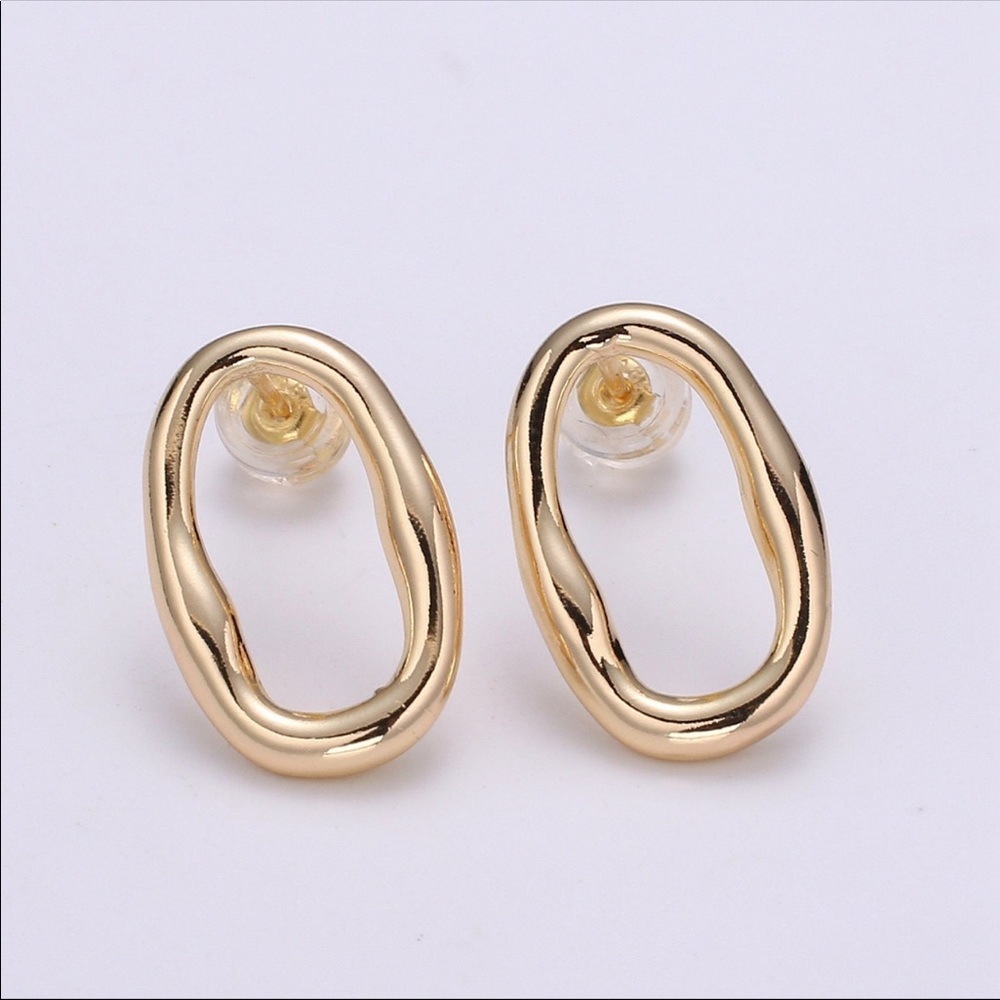 Ellips Design 18K Gold Stud Earring - Picture 2 of 4
